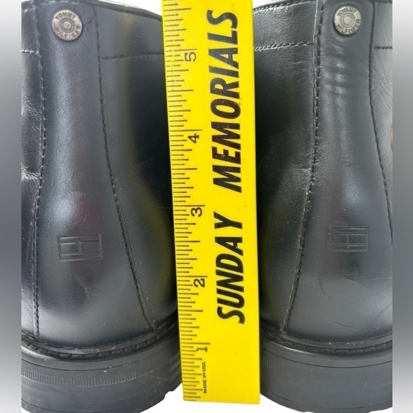 TOMMY HILFIGER Mens Chukka Boots 11 M Black Leather Oxford Boot Rubber Sole EUC - Picture 15 of 15